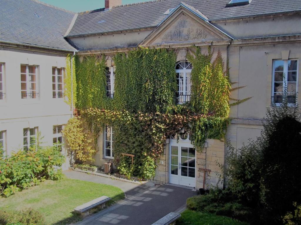 Logis Des Grands Chapeaux Bayeux Exterior foto